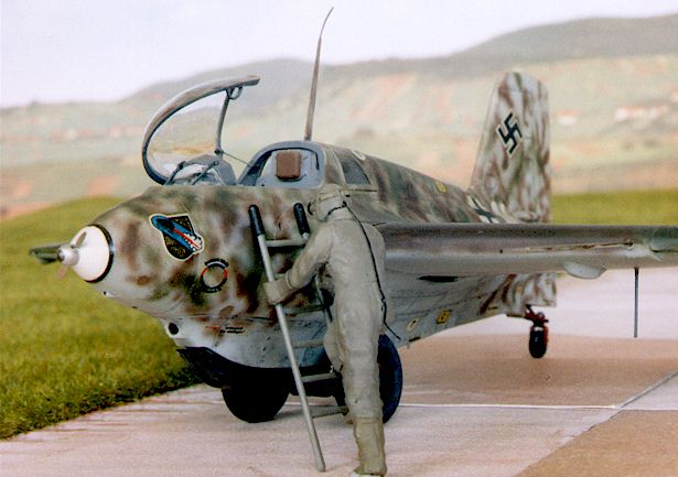 Me 163 diorama